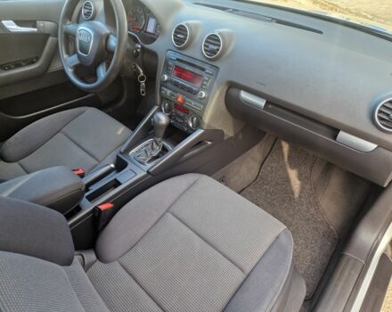 Сірий Ауді А3, об'ємом двигуна 1.6 л та пробігом 167 тис. км за 8400 $, фото 19 на Automoto.ua