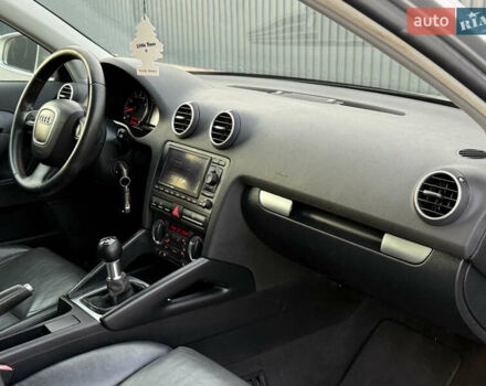 Сірий Ауді А3, об'ємом двигуна 1.6 л та пробігом 203 тис. км за 6890 $, фото 70 на Automoto.ua