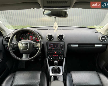 Сірий Ауді А3, об'ємом двигуна 1.6 л та пробігом 203 тис. км за 6890 $, фото 73 на Automoto.ua