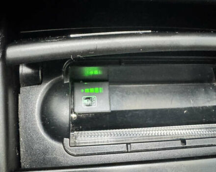 Серый Ауди А3, объемом двигателя 1.6 л и пробегом 226 тыс. км за 7500 $, фото 8 на Automoto.ua