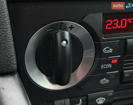 Сірий Ауді А3, об'ємом двигуна 1.6 л та пробігом 203 тис. км за 6890 $, фото 88 на Automoto.ua