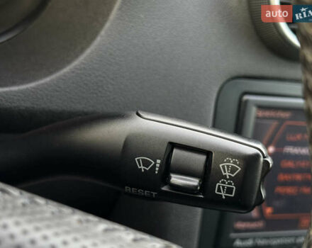 Сірий Ауді А3, об'ємом двигуна 1.6 л та пробігом 203 тис. км за 6890 $, фото 93 на Automoto.ua