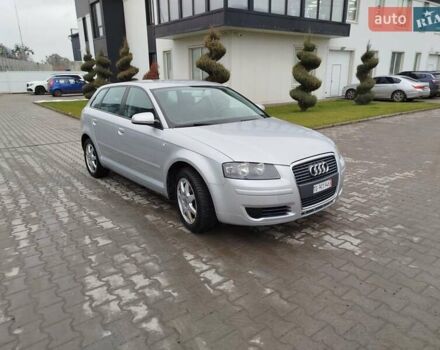 Серый Ауди А3, объемом двигателя 1.4 л и пробегом 200 тыс. км за 6500 $, фото 3 на Automoto.ua