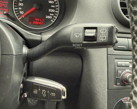 Серый Ауди А3, объемом двигателя 1.6 л и пробегом 232 тыс. км за 6850 $, фото 53 на Automoto.ua