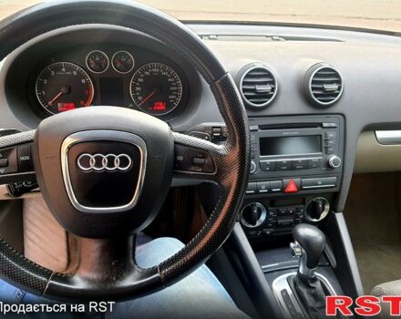 Серый Ауди А3, объемом двигателя 20 л и пробегом 224 тыс. км за 8400 $, фото 4 на Automoto.ua