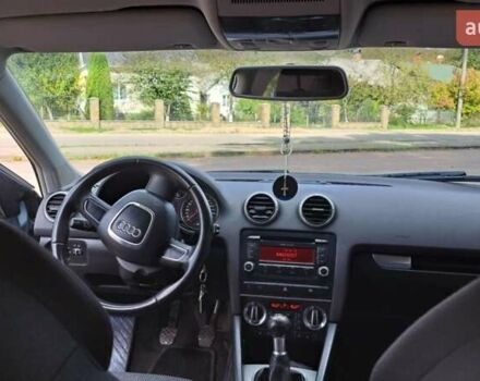 Ауді А3 2008 у Самборе на Automoto.ua Сірий Ауді А3, об'ємом двигуна 1.97 л та пробігом 252 тис. км за 7000 $, фото 4 на Automoto.ua