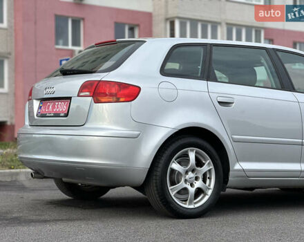 Ауді А3 2008 у Вінниці на Automoto.ua Сірий Ауді А3, об'ємом двигуна 1.6 л та пробігом 204 тис. км за 7999 $, фото 11 на Automoto.ua