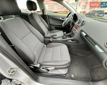 Ауді А3 2008 у Вінниці на Automoto.ua Сірий Ауді А3, об'ємом двигуна 1.6 л та пробігом 204 тис. км за 7999 $, фото 70 на Automoto.ua
