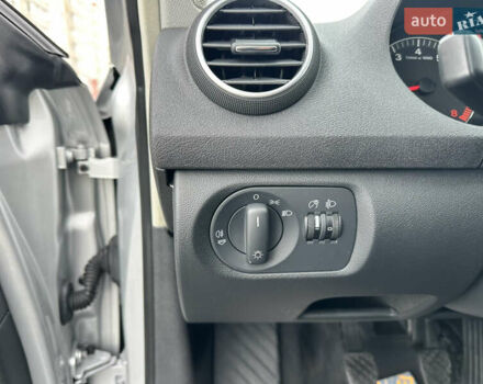 Ауді А3 2008 у Вінниці на Automoto.ua Сірий Ауді А3, об'ємом двигуна 1.6 л та пробігом 204 тис. км за 7999 $, фото 39 на Automoto.ua