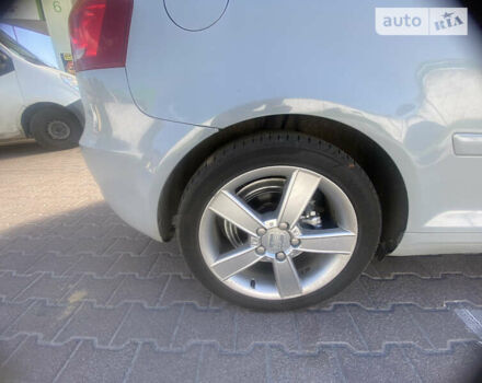 Серый Ауди А3, объемом двигателя 1.4 л и пробегом 268 тыс. км за 4600 $, фото 9 на Automoto.ua