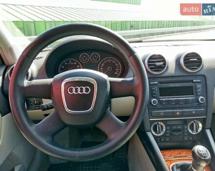 Сірий Ауді А3, об'ємом двигуна 1.8 л та пробігом 192 тис. км за 7990 $, фото 13 на Automoto.ua