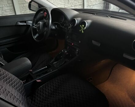 Серый Ауди А3, объемом двигателя 1.6 л и пробегом 282 тыс. км за 7500 $, фото 3 на Automoto.ua