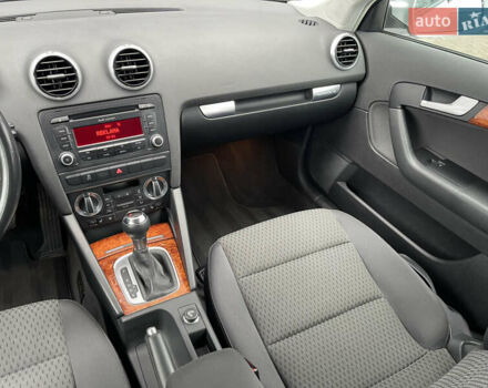 Сірий Ауді А3, об'ємом двигуна 1.98 л та пробігом 143 тис. км за 10599 $, фото 16 на Automoto.ua