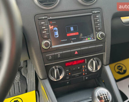 Серый Ауди А3, объемом двигателя 1.39 л и пробегом 219 тыс. км за 8800 $, фото 12 на Automoto.ua