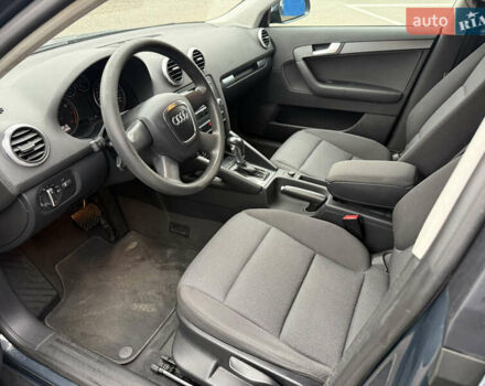 Сірий Ауді А3, об'ємом двигуна 1.4 л та пробігом 163 тис. км за 8750 $, фото 24 на Automoto.ua