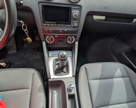 Сірий Ауді А3, об'ємом двигуна 1.6 л та пробігом 245 тис. км за 8700 $, фото 16 на Automoto.ua