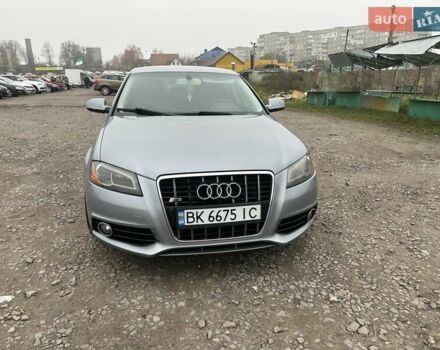 Серый Ауди А3, объемом двигателя 1.97 л и пробегом 275 тыс. км за 9500 $, фото 2 на Automoto.ua