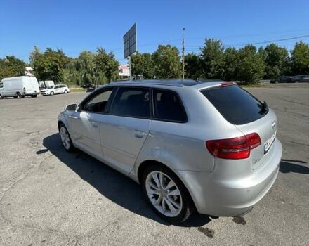 Серый Ауди А3, объемом двигателя 0 л и пробегом 297 тыс. км за 10700 $, фото 6 на Automoto.ua