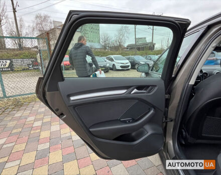 Сірий Ауді А3, об'ємом двигуна 2 л та пробігом 196 тис. км за 13400 $, фото 15 на Automoto.ua