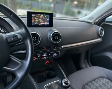 Серый Ауди А3, объемом двигателя 1.6 л и пробегом 209 тыс. км за 11974 $, фото 6 на Automoto.ua