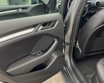 Серый Ауди А3, объемом двигателя 0 л и пробегом 117 тыс. км за 15300 $, фото 5 на Automoto.ua