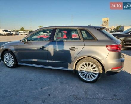 Ауді А3 2016 у Львові на Automoto.ua Сірий Ауді А3, об'ємом двигуна 1.4 л та пробігом 93 тис. км за 3000 $, фото 1 на Automoto.ua