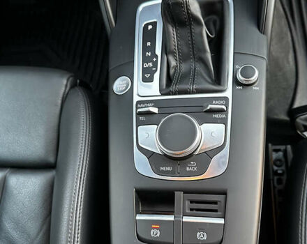 Сірий Ауді А3, об'ємом двигуна 1.6 л та пробігом 139 тис. км за 17300 $, фото 26 на Automoto.ua