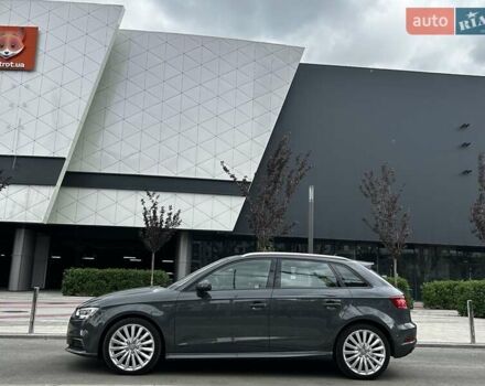 Ауди А3 2017 в Киеве на Automoto.ua Серый Ауди А3, объемом двигателя 1.4 л и пробегом 106 тыс. км за 19650 $, фото 3 на Automoto.ua
