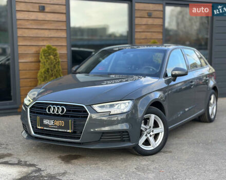 Серый Ауди А3, объемом двигателя 1.6 л и пробегом 237 тыс. км за 18600 $, фото 2 на Automoto.ua