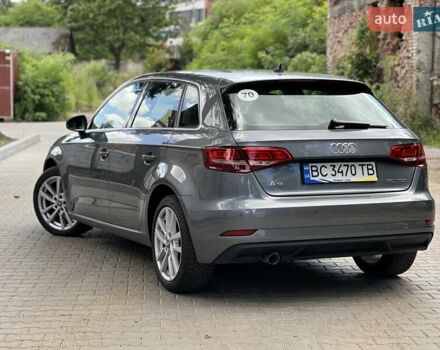 Серый Ауди А3, объемом двигателя 1.6 л и пробегом 175 тыс. км за 17950 $, фото 7 на Automoto.ua