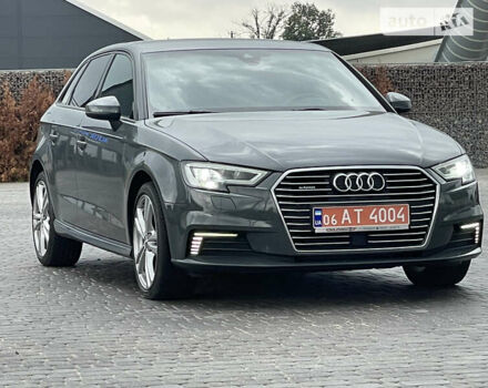Серый Ауди А3, объемом двигателя 0 л и пробегом 74 тыс. км за 25500 $, фото 8 на Automoto.ua