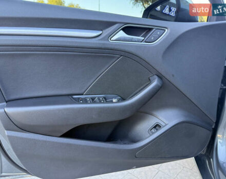 Серый Ауди А3, объемом двигателя 1.8 л и пробегом 148 тыс. км за 11700 $, фото 8 на Automoto.ua