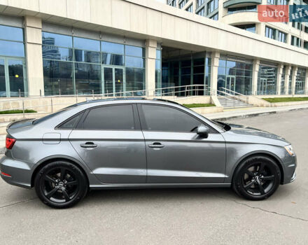 Серый Ауди А3, объемом двигателя 1.8 л и пробегом 190 тыс. км за 12500 $, фото 5 на Automoto.ua