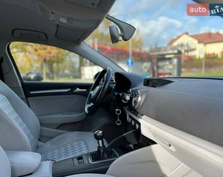 Серый Ауди А3, объемом двигателя 1.6 л и пробегом 138 тыс. км за 12999 $, фото 7 на Automoto.ua