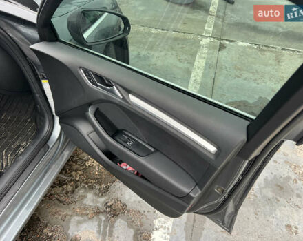 Сірий Ауді А3, об'ємом двигуна 1.8 л та пробігом 180 тис. км за 10200 $, фото 8 на Automoto.ua