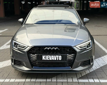 Ауді А3 2017 у Києві на Automoto.ua Сірий Ауді А3, об'ємом двигуна 2 л та пробігом 170 тис. км за 14800 $, фото 1 на Automoto.ua