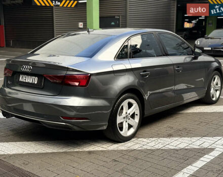 Ауді А3 2017 у Києві на Automoto.ua Сірий Ауді А3, об'ємом двигуна 2 л та пробігом 170 тис. км за 14800 $, фото 8 на Automoto.ua
