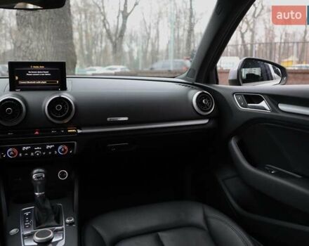 Сірий Ауді А3, об'ємом двигуна 1.98 л та пробігом 81 тис. км за 18000 $, фото 12 на Automoto.ua