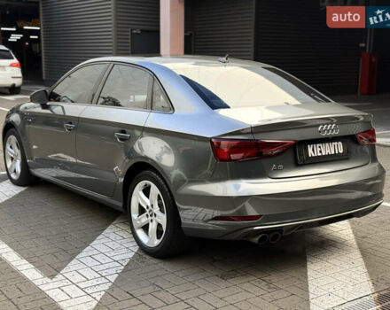Ауді А3 2017 у Києві на Automoto.ua Сірий Ауді А3, об'ємом двигуна 2 л та пробігом 170 тис. км за 14800 $, фото 6 на Automoto.ua