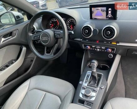 Ауди А3 2018 в Львове на Automoto.ua Серый Ауди А3, объемом двигателя 1.98 л и пробегом 43 тыс. км за 15999 $, фото 10 на Automoto.ua