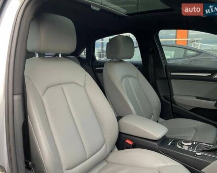 Ауди А3 2018 в Львове на Automoto.ua Серый Ауди А3, объемом двигателя 1.98 л и пробегом 43 тыс. км за 15999 $, фото 26 на Automoto.ua