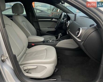 Ауди А3 2018 в Львове на Automoto.ua Серый Ауди А3, объемом двигателя 1.98 л и пробегом 43 тыс. км за 15999 $, фото 25 на Automoto.ua