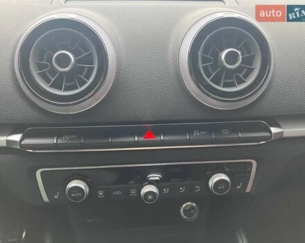 Серый Ауди А3, объемом двигателя 1.98 л и пробегом 140 тыс. км за 16700 $, фото 10 на Automoto.ua