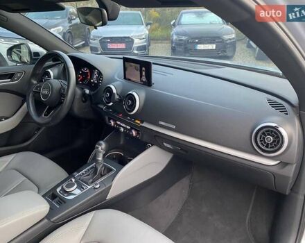 Ауди А3 2018 в Львове на Automoto.ua Серый Ауди А3, объемом двигателя 1.98 л и пробегом 43 тыс. км за 15999 $, фото 9 на Automoto.ua