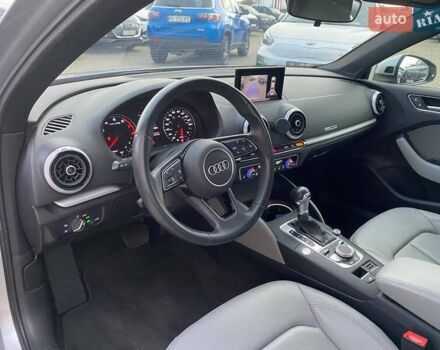 Ауди А3 2018 в Львове на Automoto.ua Серый Ауди А3, объемом двигателя 1.98 л и пробегом 43 тыс. км за 15999 $, фото 11 на Automoto.ua