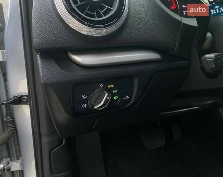 Ауди А3 2018 в Львове на Automoto.ua Серый Ауди А3, объемом двигателя 1.98 л и пробегом 43 тыс. км за 15999 $, фото 13 на Automoto.ua