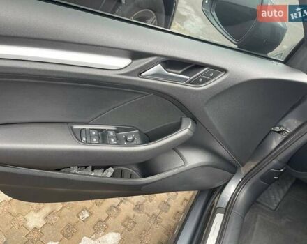 Серый Ауди А3, объемом двигателя 1.97 л и пробегом 116 тыс. км за 24000 $, фото 8 на Automoto.ua