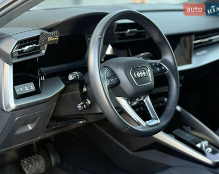 Сірий Ауді А3, об'ємом двигуна 2 л та пробігом 13 тис. км за 25999 $, фото 32 на Automoto.ua