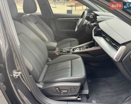 Ауди А3 2024 в Киеве на Automoto.ua Серый Ауди А3, объемом двигателя 1.98 л и пробегом 44 тыс. км за 26900 $, фото 17 на Automoto.ua