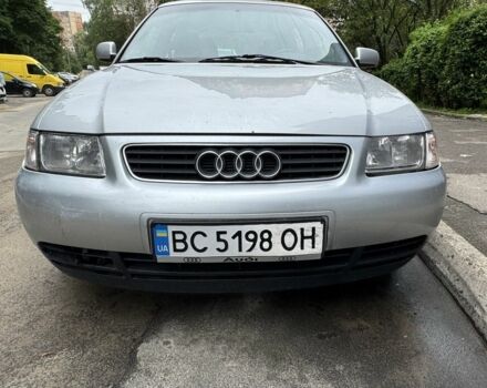 Сірий Ауді А3, об'ємом двигуна 1.8 л та пробігом 225 тис. км за 4800 $, фото 1 на Automoto.ua